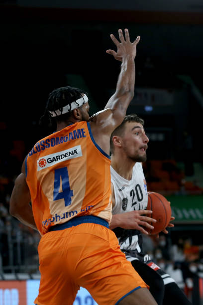 球迷还是参 球迷还是参